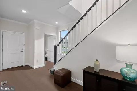Entry Way - 19829 Silvery Blue Ter, Ashburn, VA 20147 photo 2 of 4