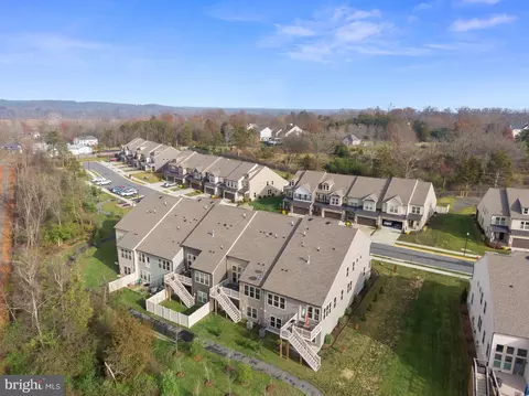 View/Area - 19829 Silvery Blue Ter, Ashburn, VA 20147 photo 1 of 5