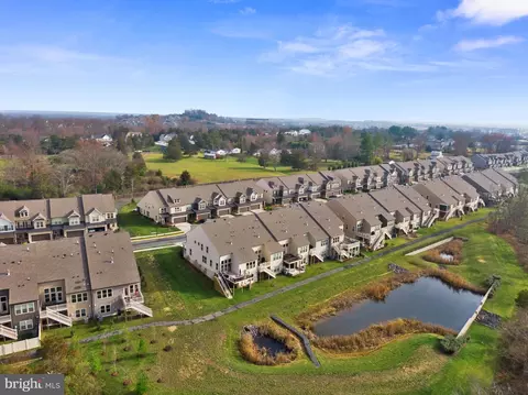 View/Area - 19829 Silvery Blue Ter, Ashburn, VA 20147 photo 4 of 5