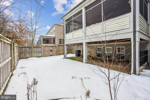 23514 Epperson Sq, Brambleton, VA 20148 photo 35