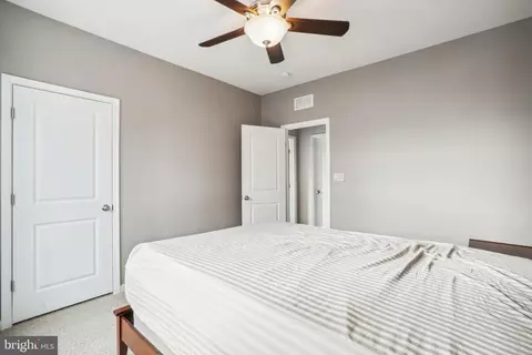 23514 Epperson Sq, Brambleton, VA 20148 photo 25