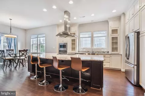 23514 Epperson Sq, Brambleton, VA 20148 photo 7