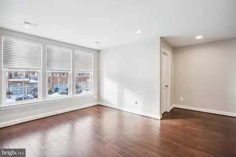 23514 Epperson Sq, Brambleton, VA 20148 photo 14