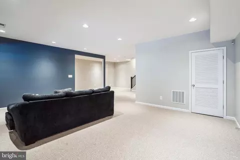 23514 Epperson Sq, Brambleton, VA 20148 photo 31