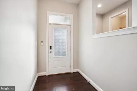 23514 Epperson Sq, Brambleton, VA 20148 photo 3