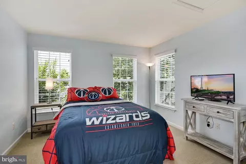 43075 Old Gallivan Ter, Ashburn, VA 20147 photo 26