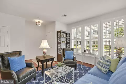 43075 Old Gallivan Ter, Ashburn, VA 20147 photo 7