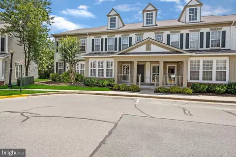43075 Old Gallivan Ter, Ashburn, VA 20147 photo 2