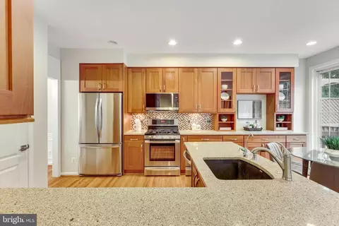 20926 Trinity, Sterling, VA 20165 photo 16