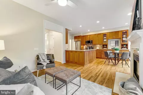 20926 Trinity, Sterling, VA 20165 photo 15