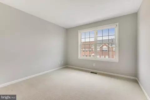 20926 Trinity, Sterling, VA 20165 photo 35