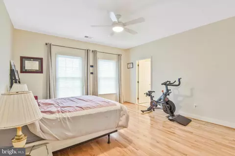 19783 Willowdale Pl, Ashburn, VA 20147 photo 12