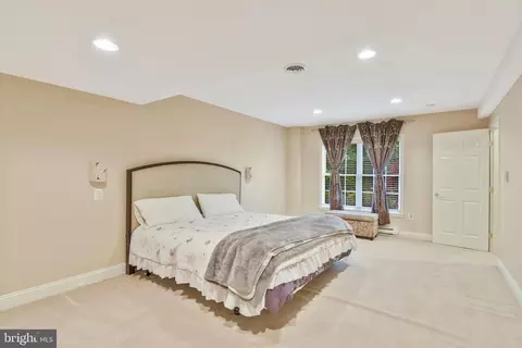 19783 Willowdale Pl, Ashburn, VA 20147 photo 55