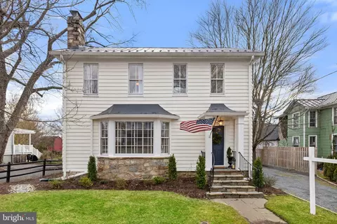 254 E Colonial Hwy, Hamilton, VA 20158