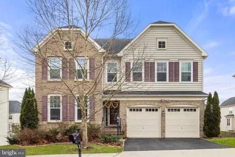 41547 Great Smokey Dr, Aldie, VA 20105