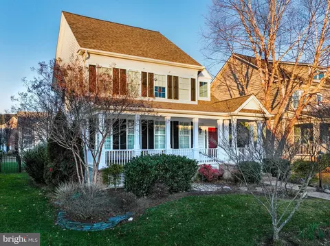 42446 Meridian Hill Dr, Brambleton, VA 20148
