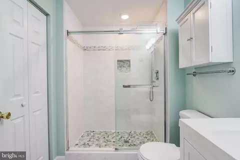 20702 Mandalay Ct, Ashburn, VA 20147 photo 45