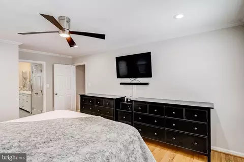 20702 Mandalay Ct, Ashburn, VA 20147 photo 50