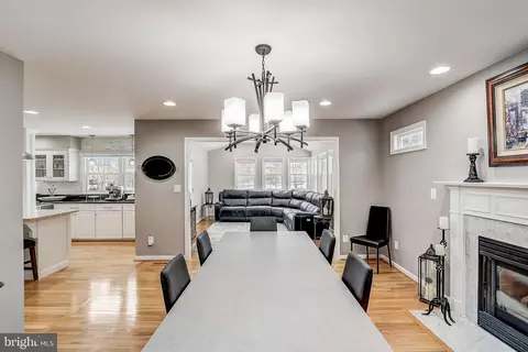 20702 Mandalay Ct, Ashburn, VA 20147 photo 32