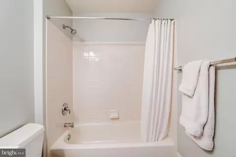20702 Mandalay Ct, Ashburn, VA 20147 photo 57