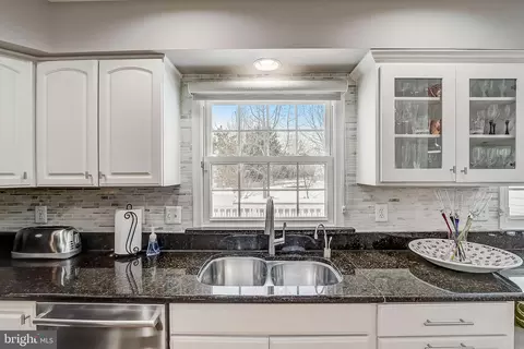 20702 Mandalay Ct, Ashburn, VA 20147 photo 26