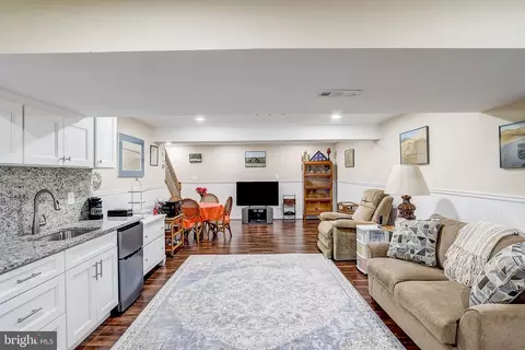 20702 Mandalay Ct, Ashburn, VA 20147 photo 40