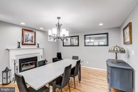 20702 Mandalay Ct, Ashburn, VA 20147 photo 29
