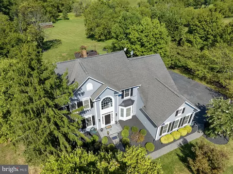 14631 Nina Ct, Waterford, VA 20197