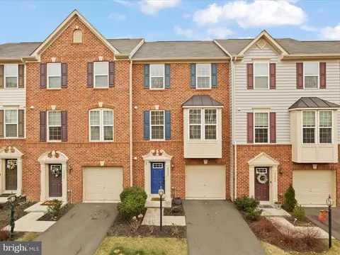 22854 Lacey Oak Ter, Sterling, VA 20166