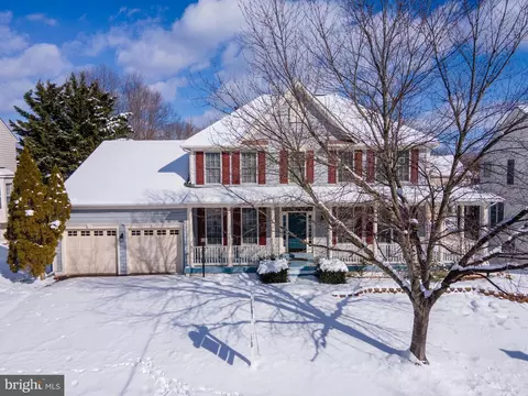 203 Lawnhill Ct SW, Leesburg, VA 20175