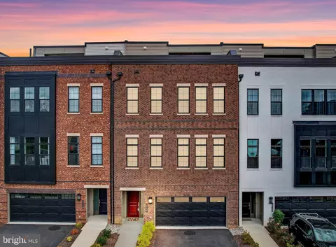 22258 Rivanna Shore Ter, Ashburn, VA 20148