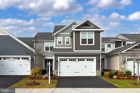 23619 September Sun Sq, Ashburn, VA 20148