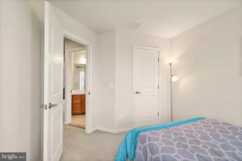 43891 Eastgate View Dr, Chantilly, VA 20152 photo 36