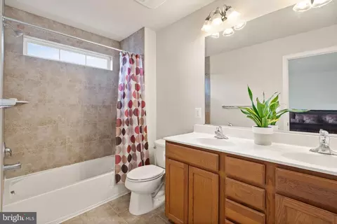 43891 Eastgate View Dr, Chantilly, VA 20152 photo 33