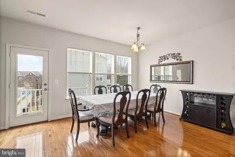 43891 Eastgate View Dr, Chantilly, VA 20152 photo 17
