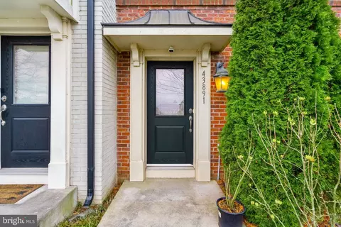 43891 Eastgate View Dr, Chantilly, VA 20152 photo 6