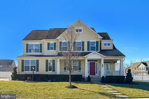 43269 Heavenly Cir, Leesburg, VA 20176