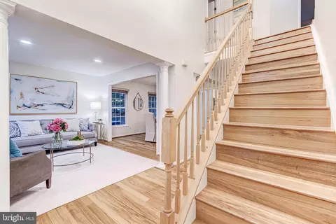44236 Ginghamsburg Pl, Ashburn, VA 20147 photo 5