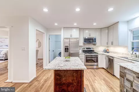 44236 Ginghamsburg Pl, Ashburn, VA 20147 photo 12