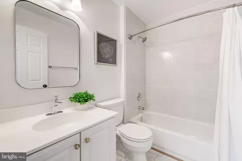 44236 Ginghamsburg Pl, Ashburn, VA 20147 photo 34
