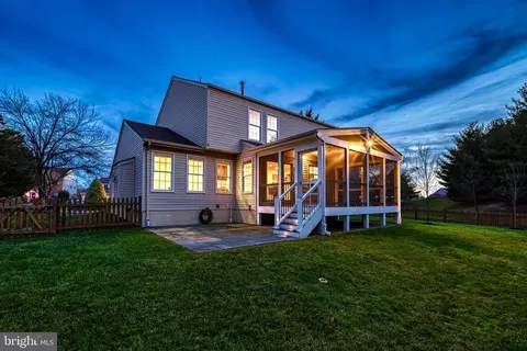 44236 Ginghamsburg Pl, Ashburn, VA 20147 photo 45