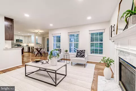 44236 Ginghamsburg Pl, Ashburn, VA 20147 photo 17