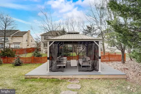 43755 Carson Ct, Ashburn, VA 20147 photo 17