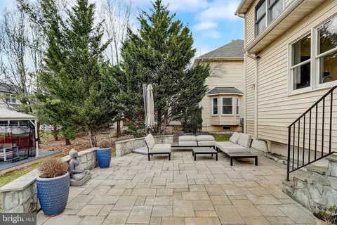 43755 Carson Ct, Ashburn, VA 20147 photo 8
