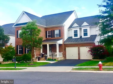 42645 Emperor Dr, Brambleton, VA 20148
