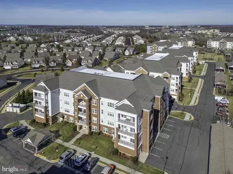 20655 Hope Spring Ter #201, Ashburn, VA 20147