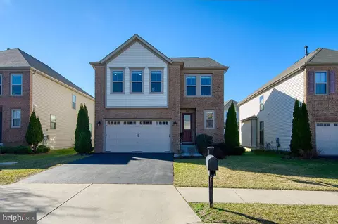 24875 Somerby Dr, Chantilly, VA 20152