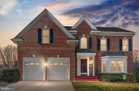 43945 Tavern Dr, Ashburn, VA 20147