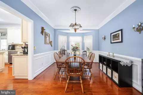 Dining - 43945 Tavern Dr, Ashburn, VA 20147 photo 1 of 5
