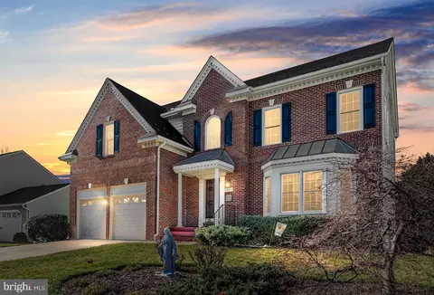 Exterior - 43945 Tavern Dr, Ashburn, VA 20147 photo 2 of 14